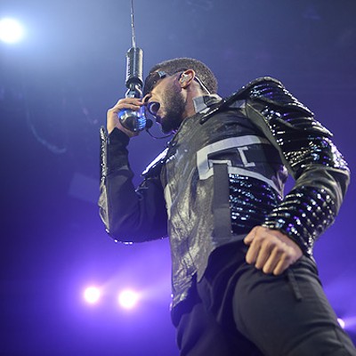 Usher at the Scottrade Center