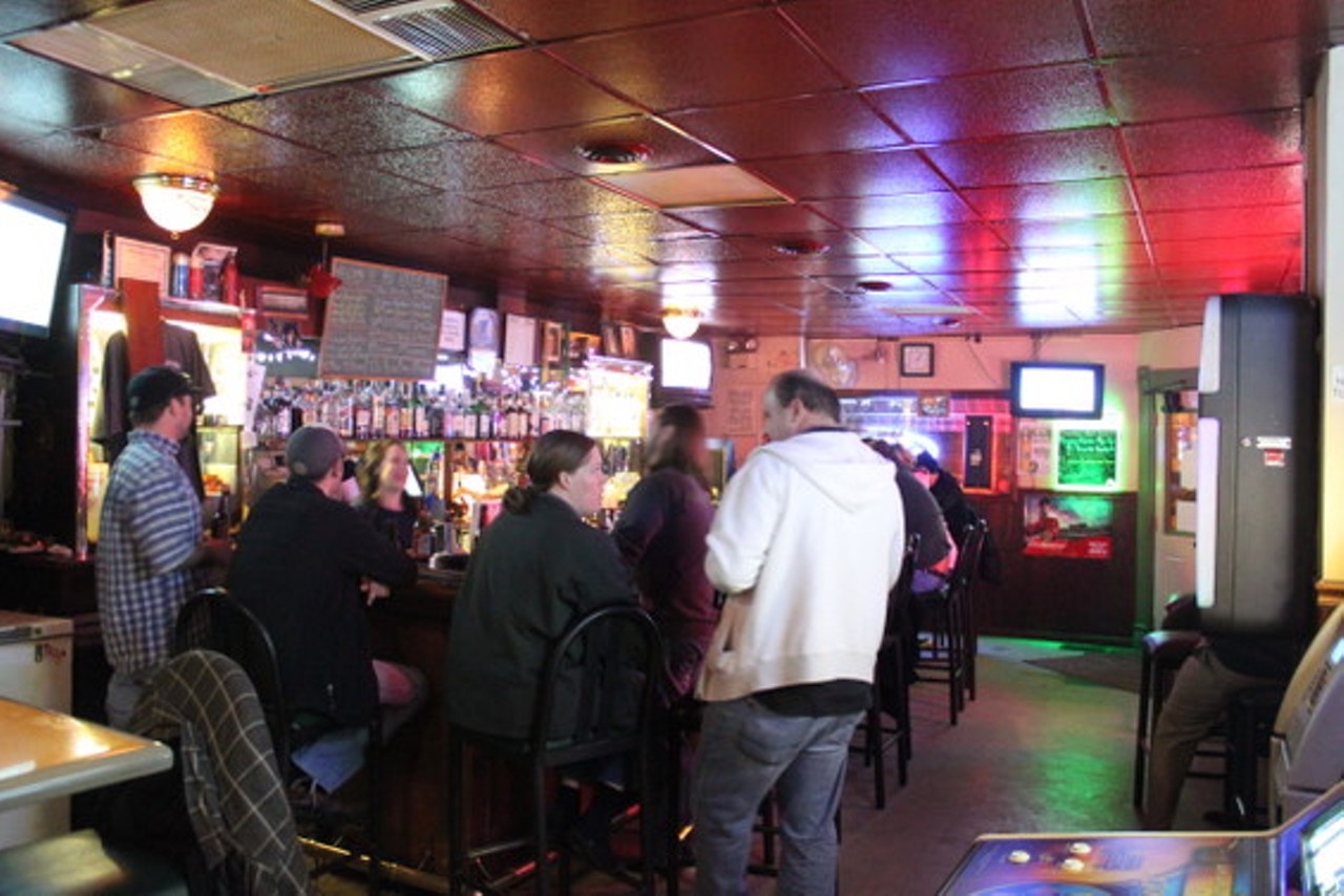 The Little Bar | St. Louis - South City | Bars and Clubs | Music & Nightlife