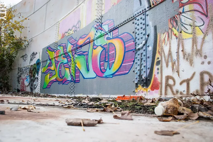 Graffiti by "YEWS"