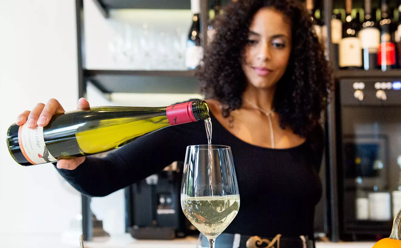 Best Wine Selection (Bar or Restaurant): Apogee