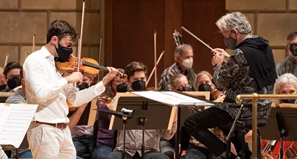 Andreas Delfs makes official debut as RPO music director in impressive concert