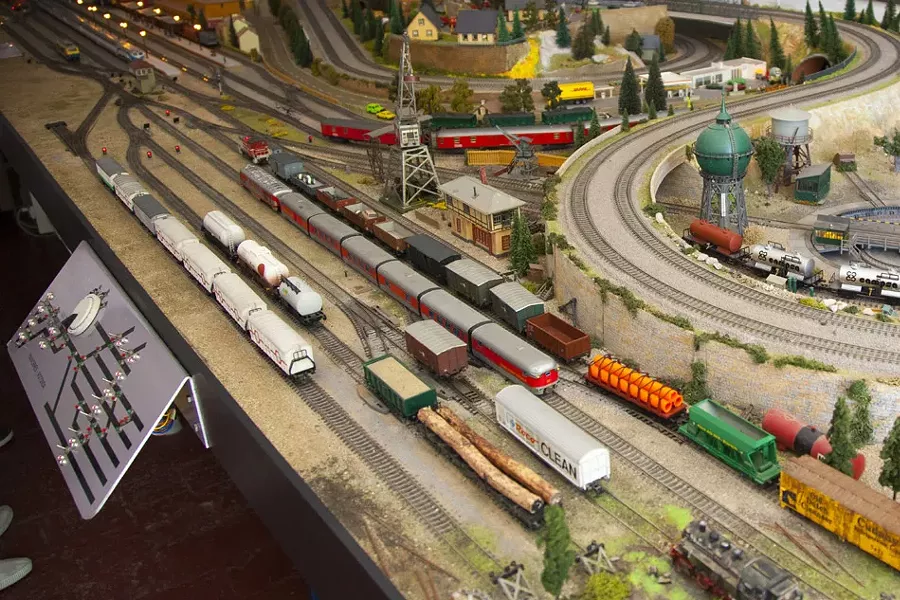 railroads.jpg