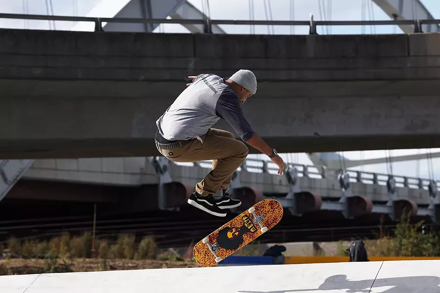 skate2.jpg