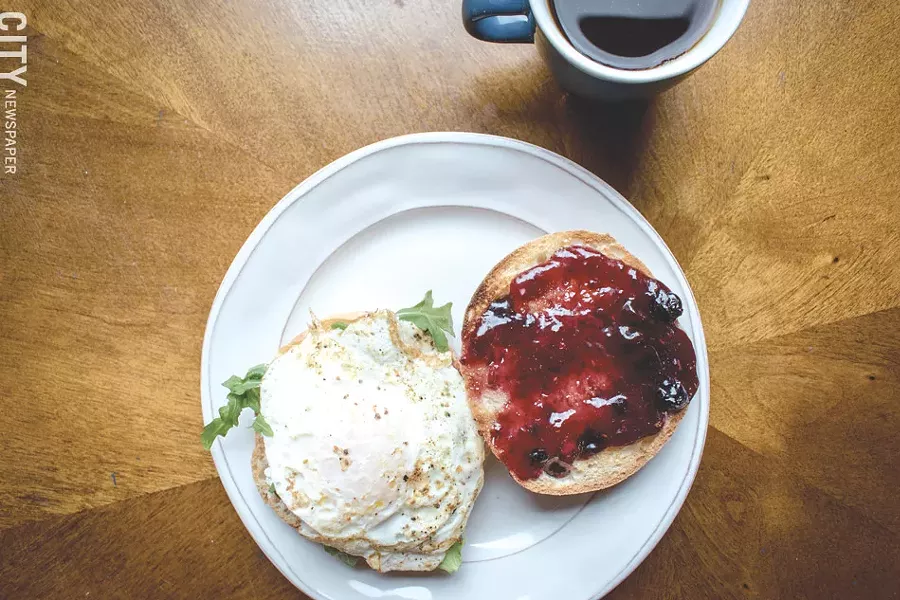 breakfast-sammich2.jpg