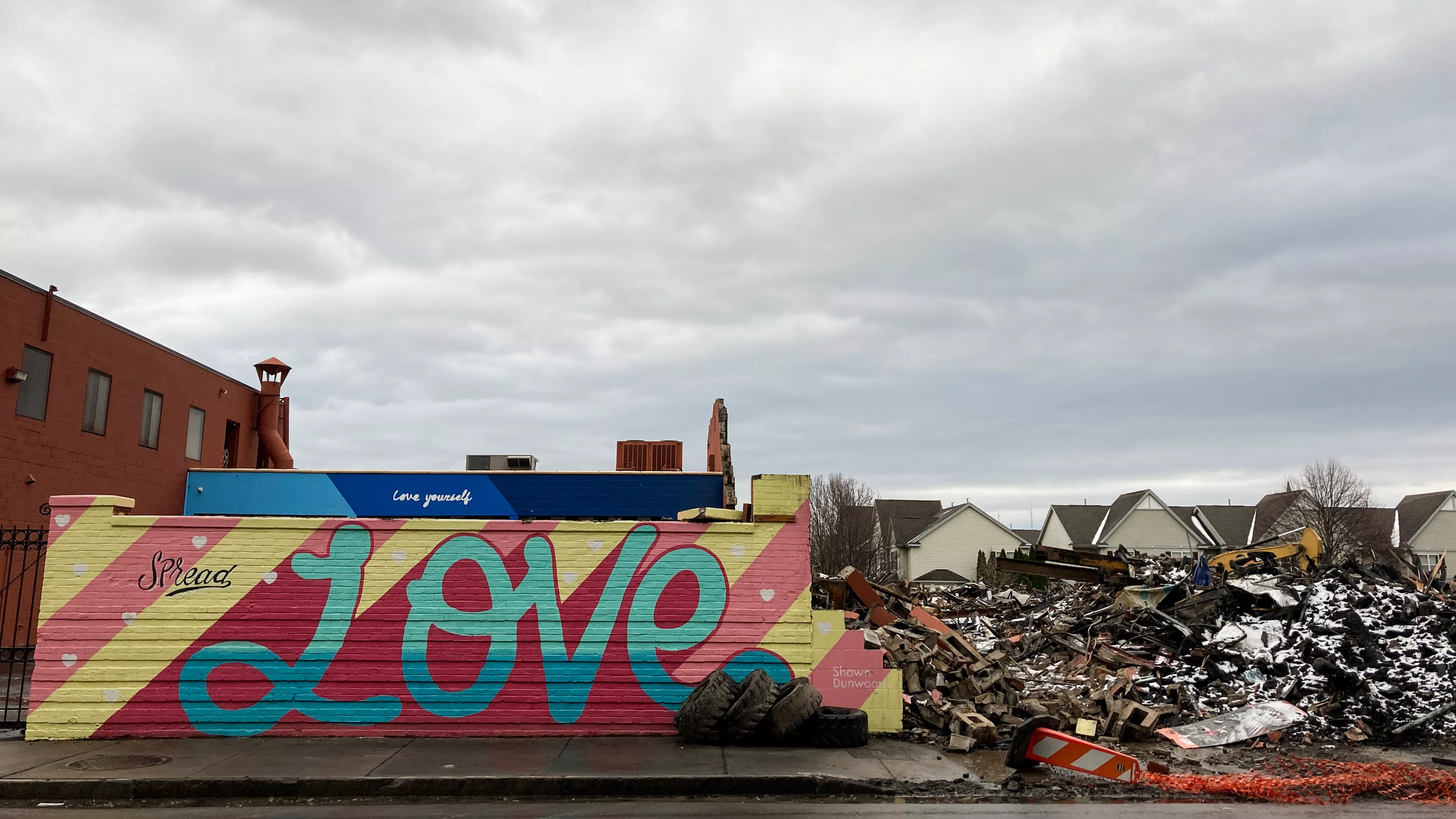 House Burns Down In Rochester Hills Christmas Eve 2022 After Fire, City Blue Imaging Prepares To Look For A New Space | News |  City News. Arts. Life.