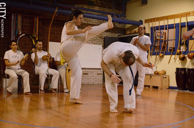 Capoeira at Com Expressao Slideshows CITY News. Arts