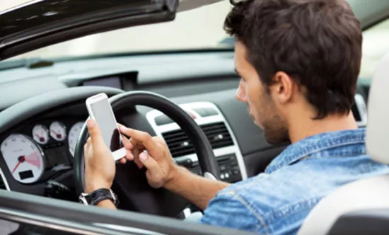 driving-cellphone.jpg
