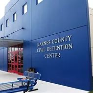 Federal Judge Rules That Detained Immigrant Women And Children Should Be Released