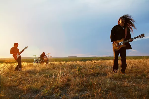 FACEBOOK / LOS LONELY BOYS