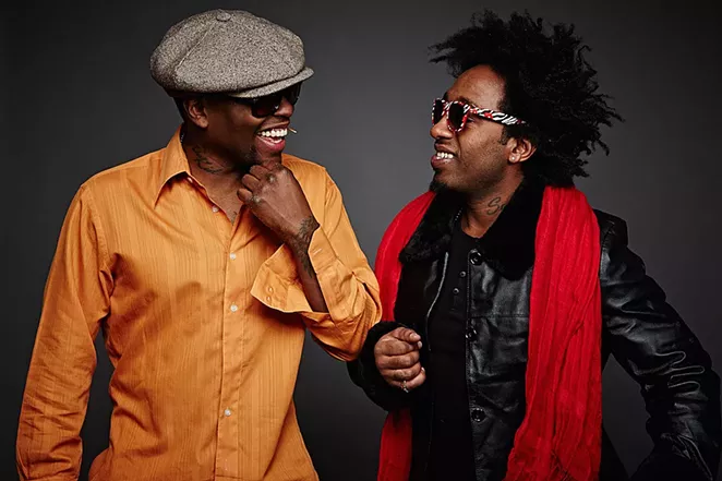 FACEBOOK, CAMP LO