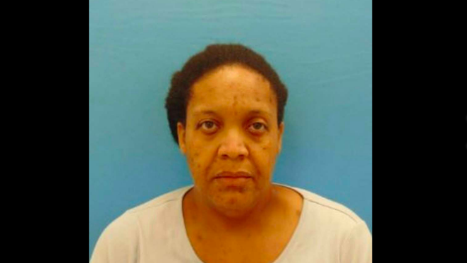 Delissa Crayton, charged with second degree felony injury to a child after exposing her daughter to her mother's corpse for three years. - SEGUIN POLICE DEPARTMENT
