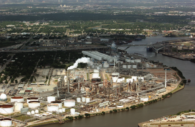 Valero Energy's Houston refinery - ADRIAN SHELLEY / PUBLIC CITIZEN