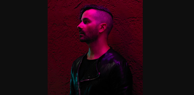 FACEBOOK / TELEFON TEL AVIV