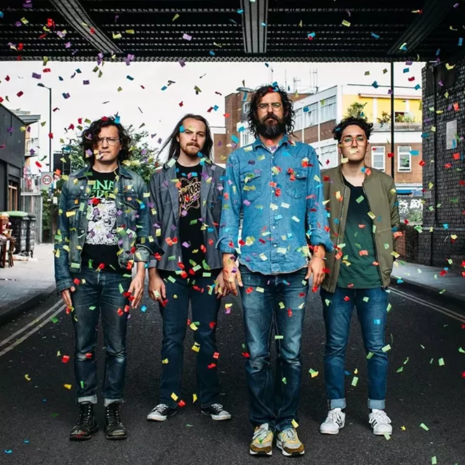 FACEBOOK / WHITE DENIM