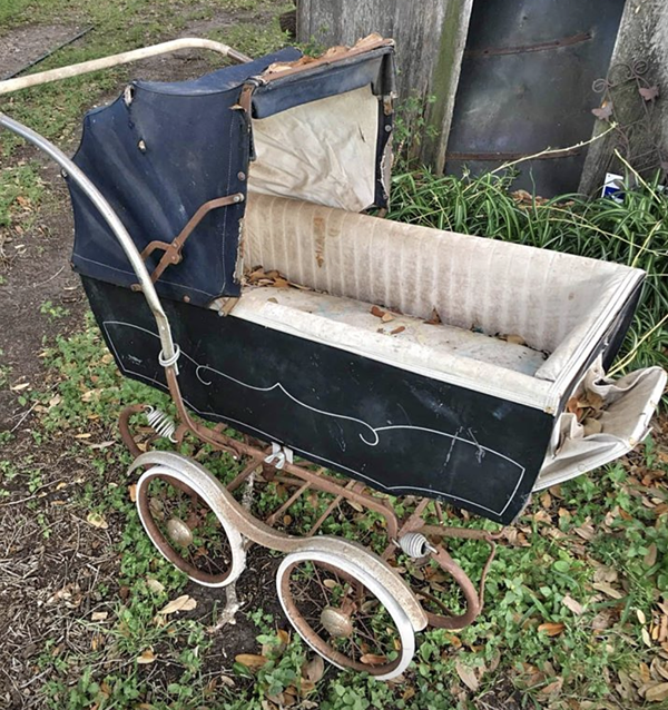 San Antonio Social Media Goes Off On Haunted Af Baby Carriage Artslut San Antonio Social Media Goes Off On Haunted Af Baby Carriage Artslut