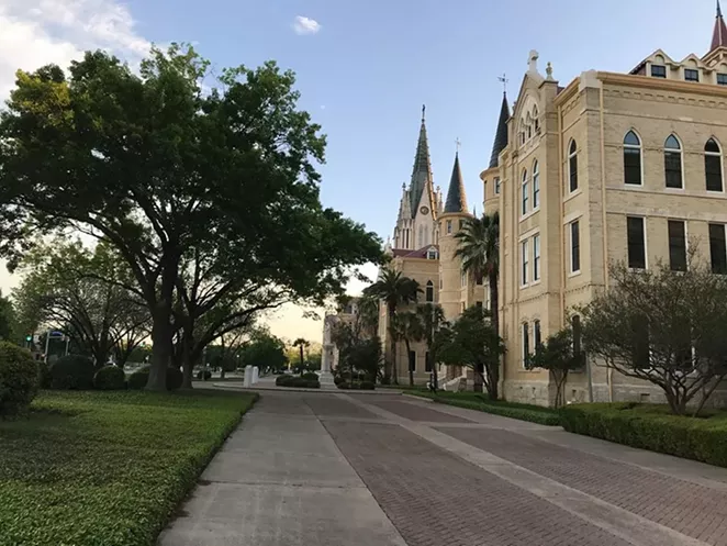 FACEBOOK / OLLU - OUR LADY OF THE LAKE UNIVERSITY