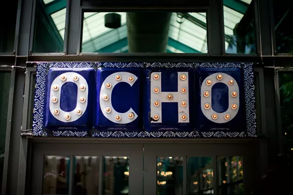 OCHO/FACEBOOK