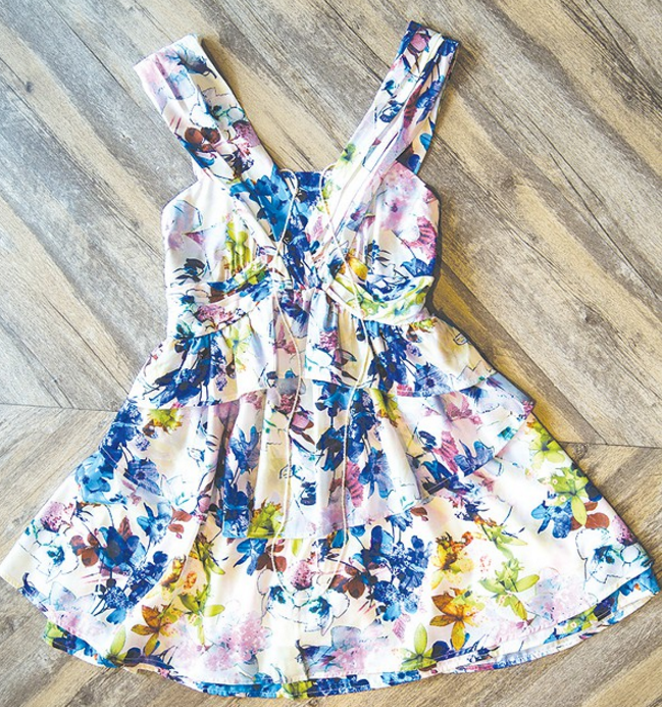 Camilla Crown - 427 N. Loop 1604 W., - Suite 105, - (210) 497-5406 - shopcamilla.com - PHOTO BY JACQUELINE FIERRO