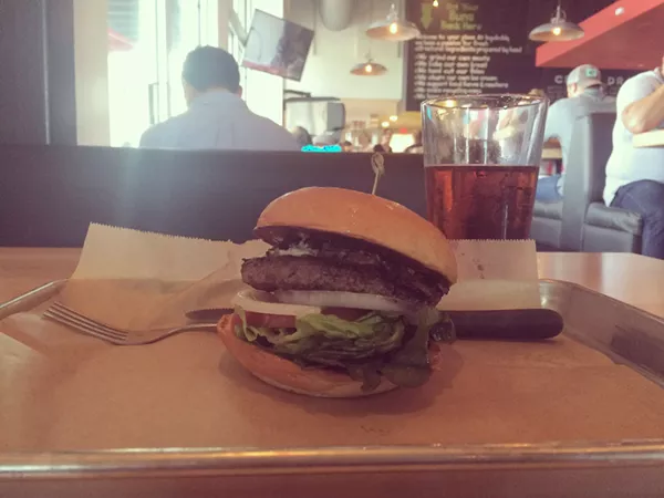 Hopdoddy's Magic Shroom Burger