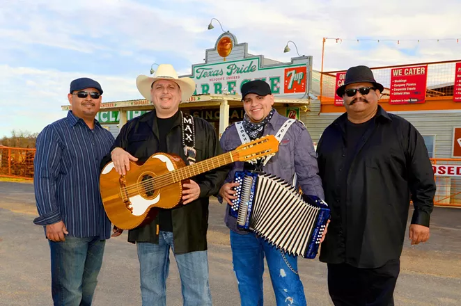 Los Texmaniacs - COURTESY OF LOS TEXMANIACS