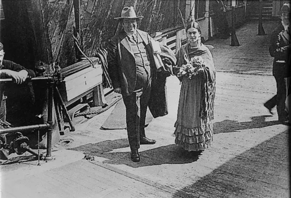 DIEGO Y FRIDA DE REGRESO A MÉXICO, EN DONDE ESTARÁN HASTA NOVIEMBRE DEL MISMO AÑO, SAN FRANCISCO, CALIFORNIA. E.U.A., JULIO DE 1931