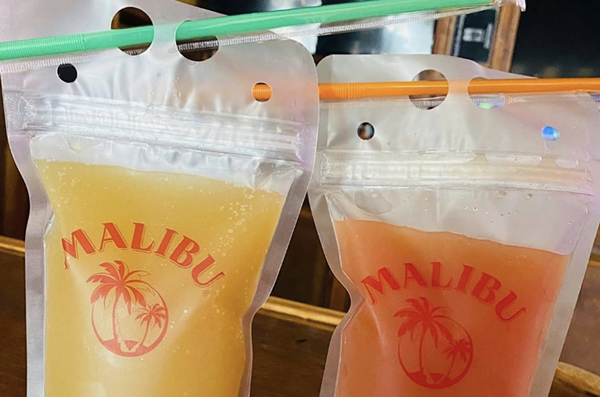 Calahan’s Pub in San Antonio is one the Texas restaurants offering a variety of cocktails to-go. - INSTAGRAM / CALAHANSPIZZA