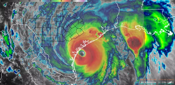 PHOTO VIA TWITTER, NATIONAL WEATHER SERVICE SAN ANTONIO