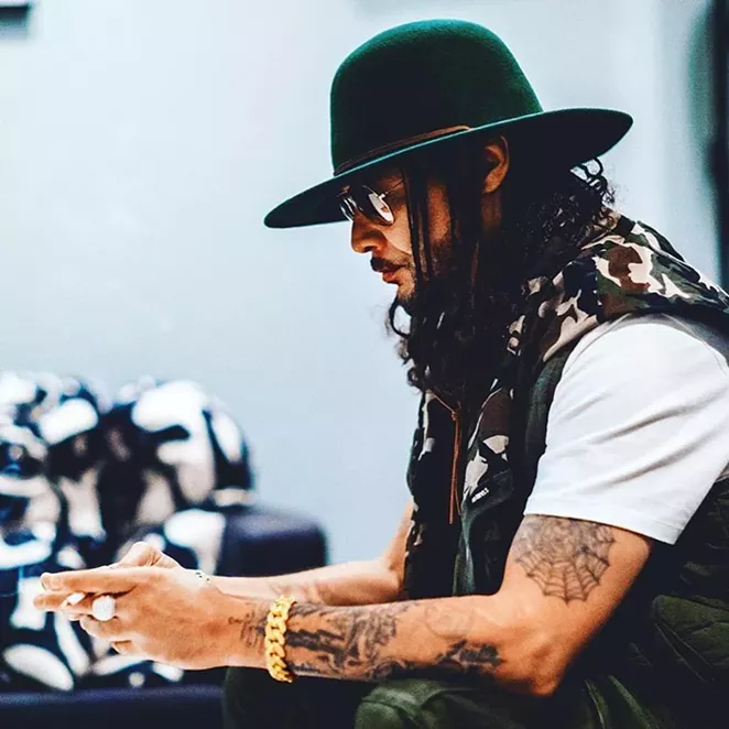 FACEBOOK, BIZZY BONE