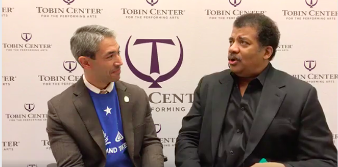 Find someone that looks at you like Ron looks at Neil deGrasse Tyson. - MAYOR RON NIRENBERG / FACEBOOK