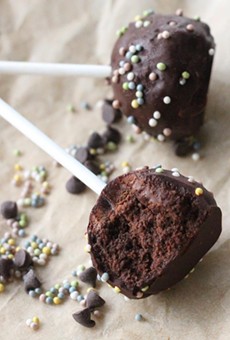 The Plantyful Sweets bakery whips up feel-good treats such as these CBD-infused brownie cake pops.