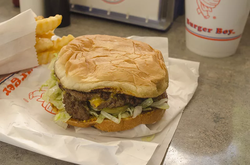 Burger Boy - SARA LUNA ELLIS