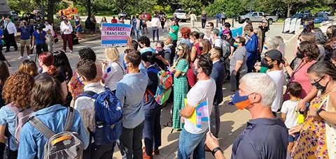 Some 300 Texans turned out to oppose HB 25 over the weekend. - TWITTER / @EQUALITYTEXAS