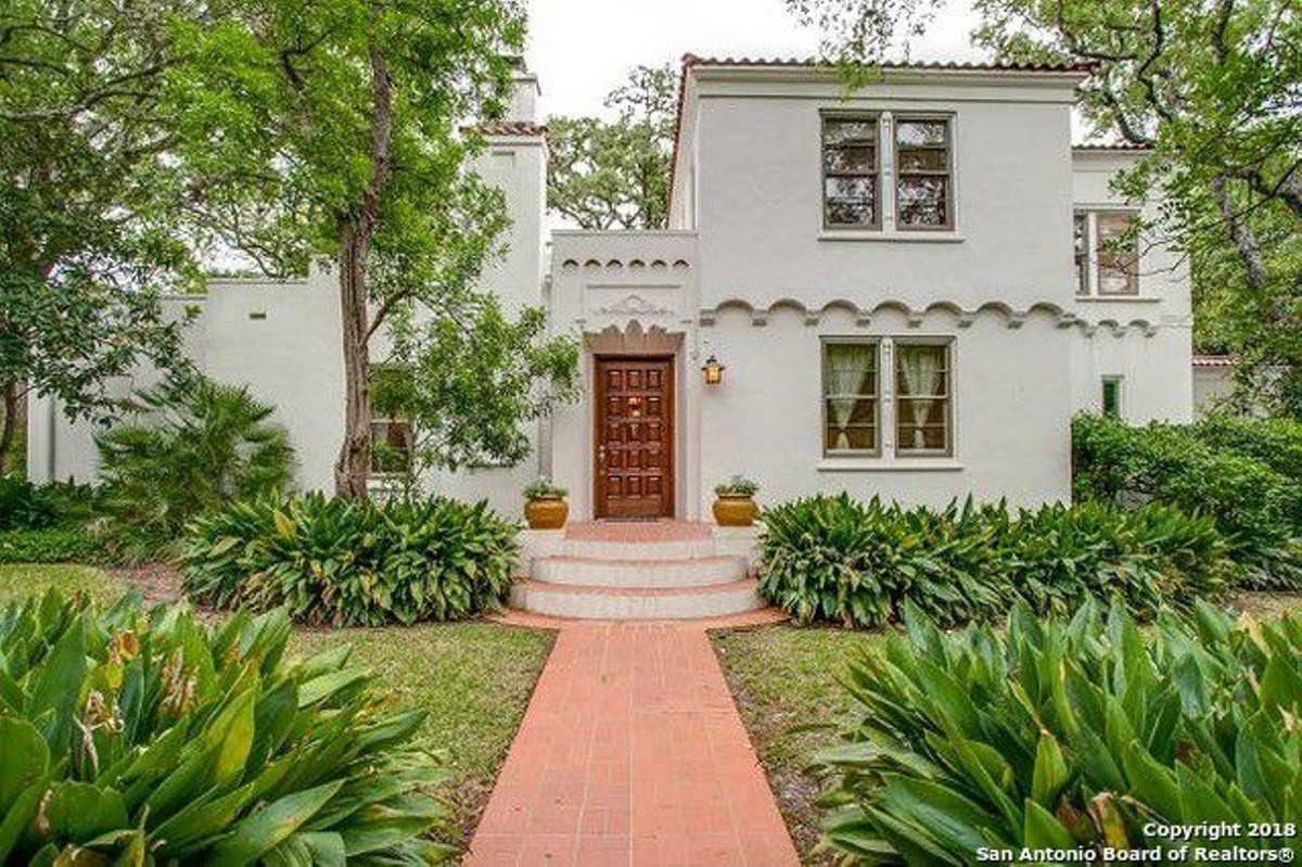 Ex-Spurs Player Puts Alamo Heights Home For Sale, Let's Take a Tour ...