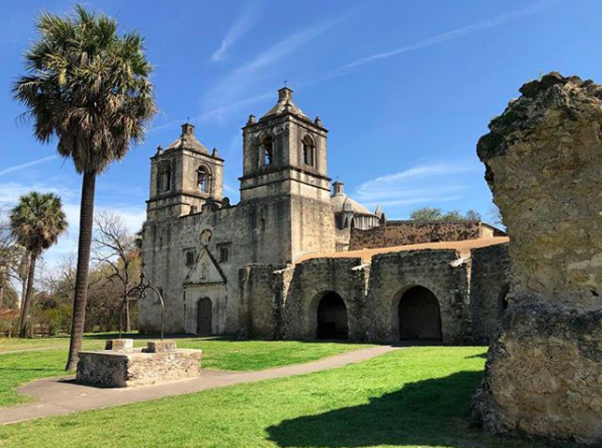 The Stunning Architecture of San Antonio's Most Historic Churches San