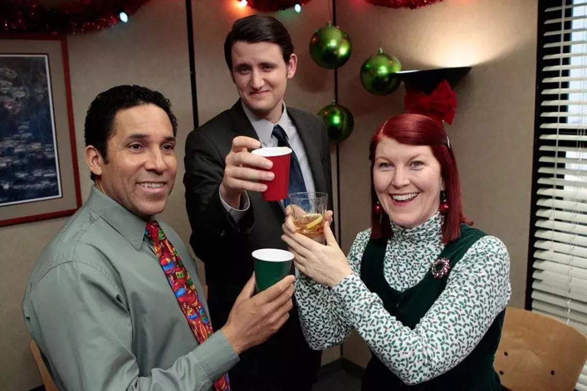 The Office Pub Crawl Returns To Downtown San Antonio With Christmas Edition Flavor San Antonio San Antonio Current