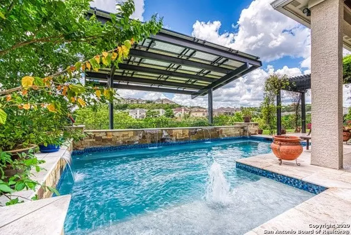 25 Homes for Sale in San Antonio With Completely OvertheTop Pools
