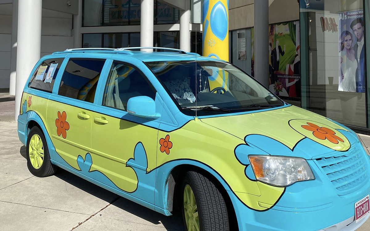 San Antonio's Scooby Doo Van will launch a South Side chapter with 'little libraries' and Scooby snacks - Vimarsana News