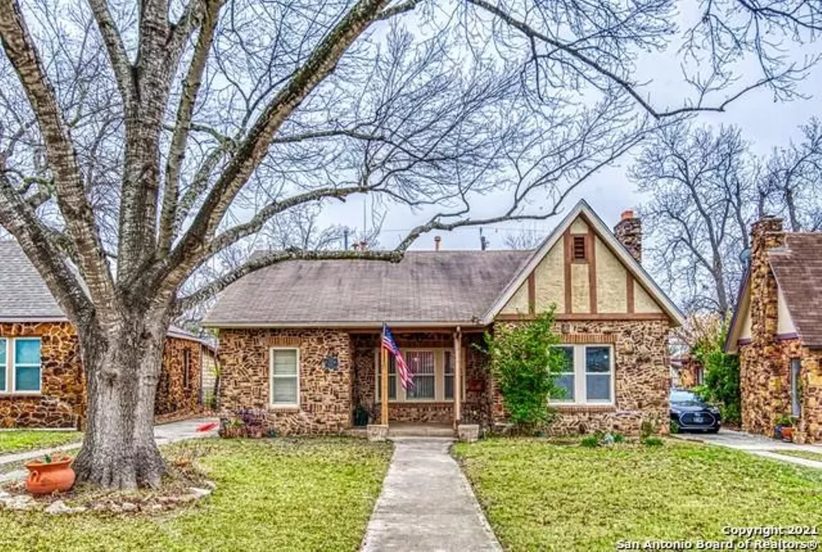 This 90-year-old stone home near downtown San Antonio is on the market for $185,000 - Vimarsana News