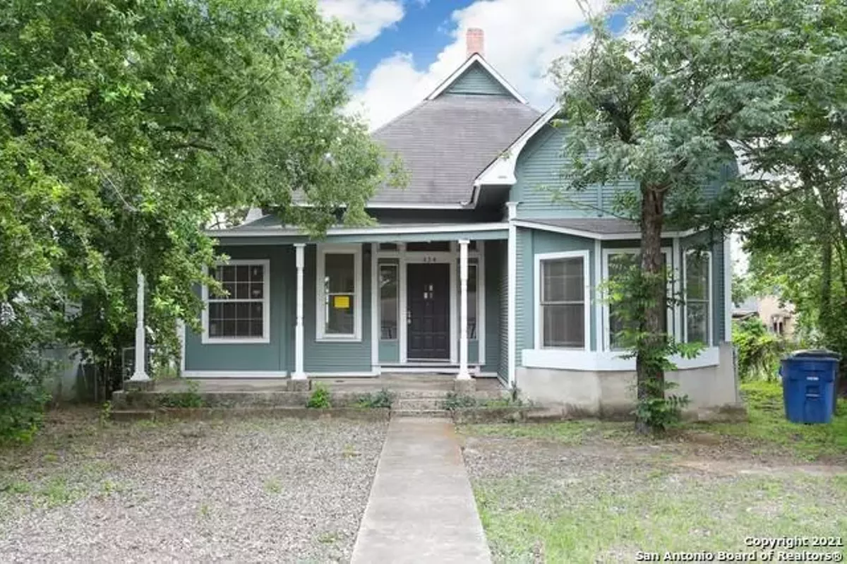 10 Fixer Upper Homes For Sale Right Now Inside San Antonio S Loop 410 San Antonio San Antonio Current 10 Fixer Upper Homes For Sale Right Now Inside San Antonio S Loop 410 San Antonio San Antonio Current