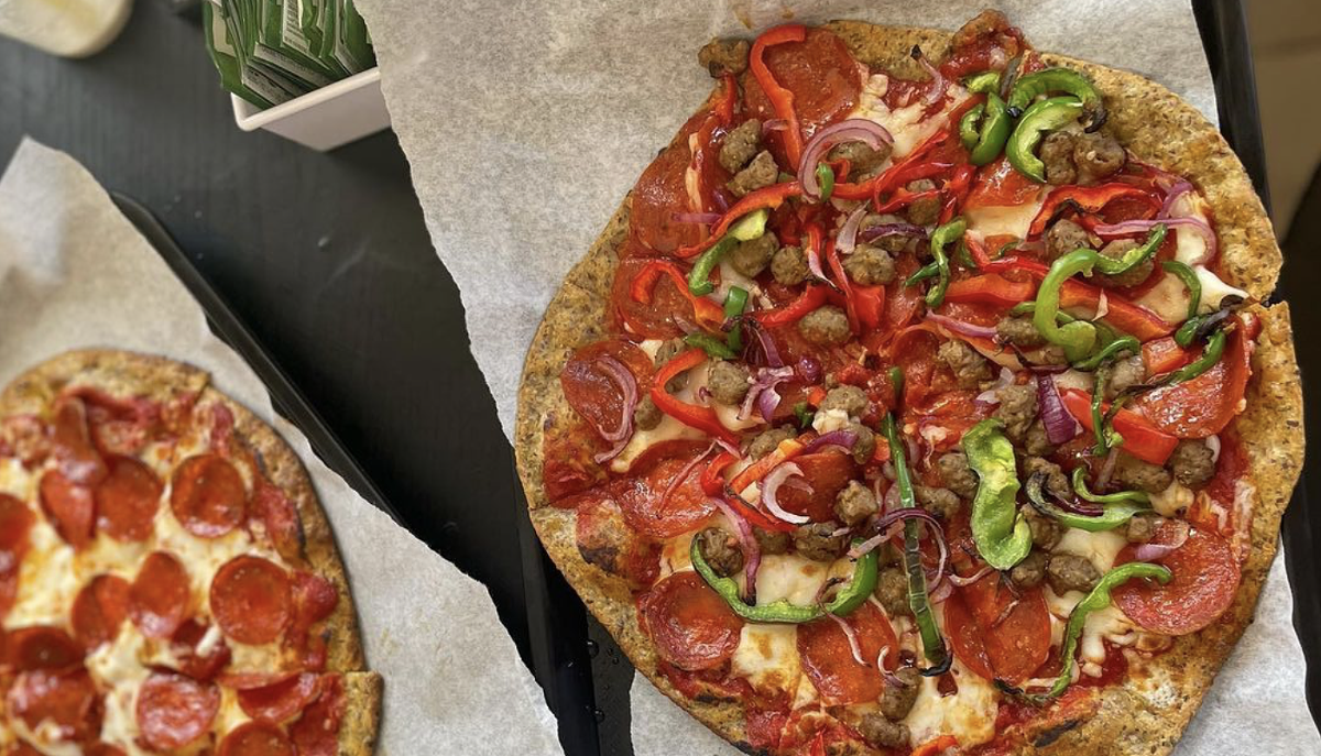 Keto-friendly San Antonio bakery Shake and Bake now serving low-carb, sugar-free pizzas and treats - Vimarsana News