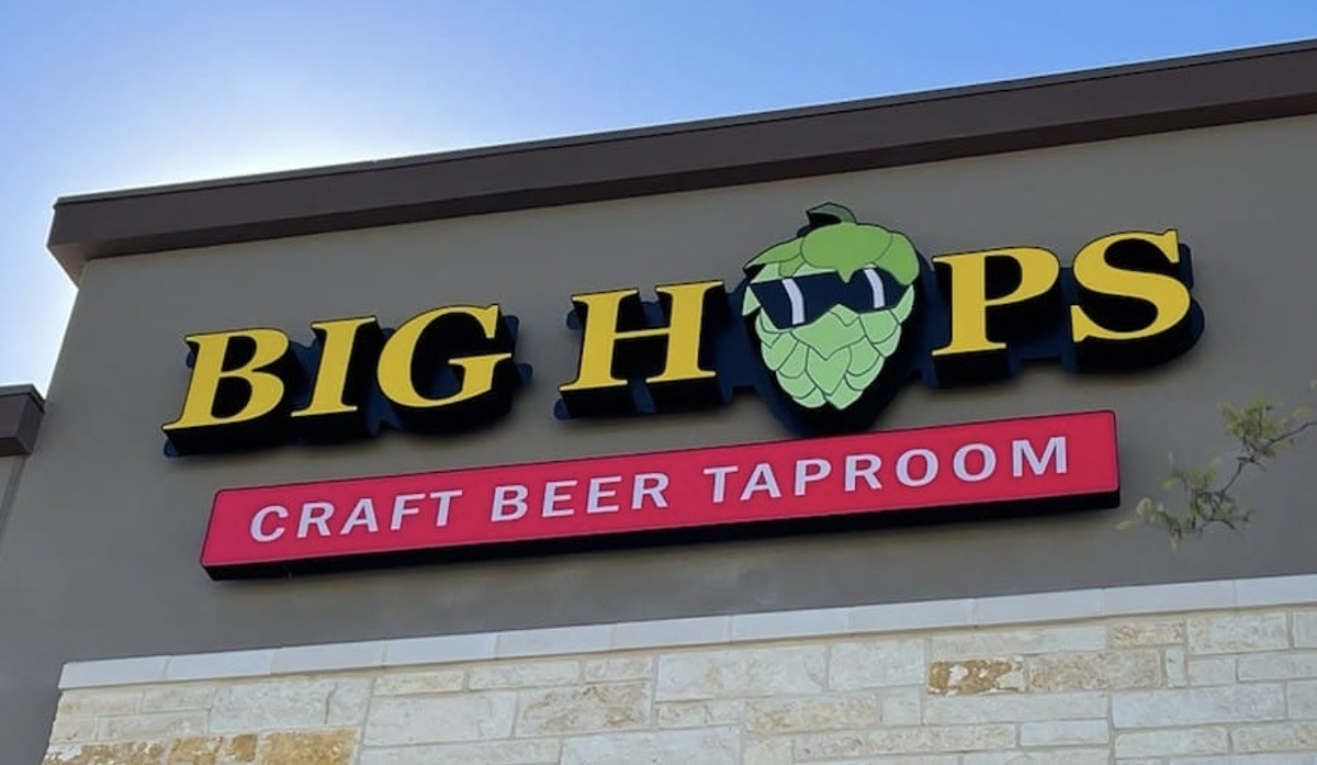 San Antonio's West Side gains craft beer haven in new Big Hops location - Vimarsana News