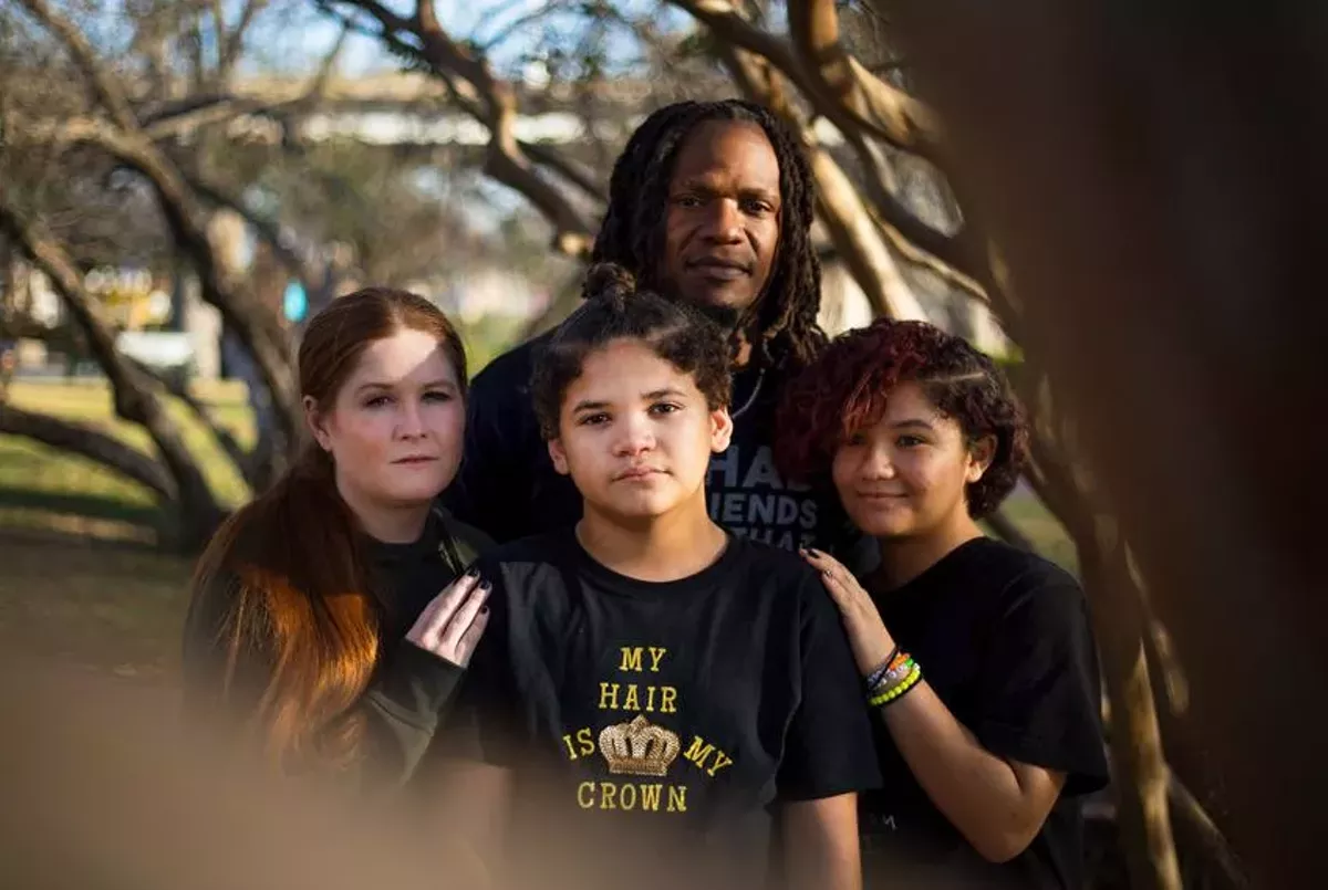 Texas schools rethink gender-based dress code policies after discrimination claims raise new legal issues - Vimarsana News