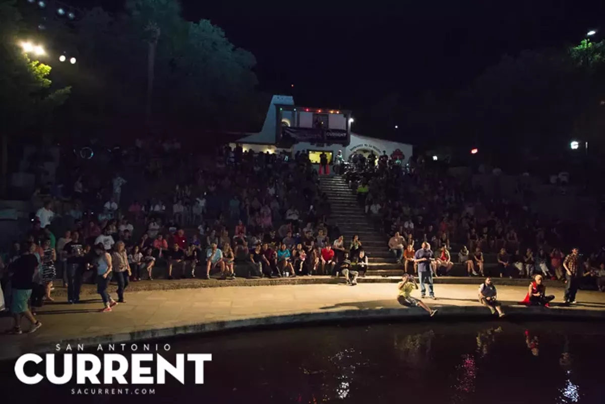 62 Photos Of The Coors Light Free Concert Series With Carlton Zeus