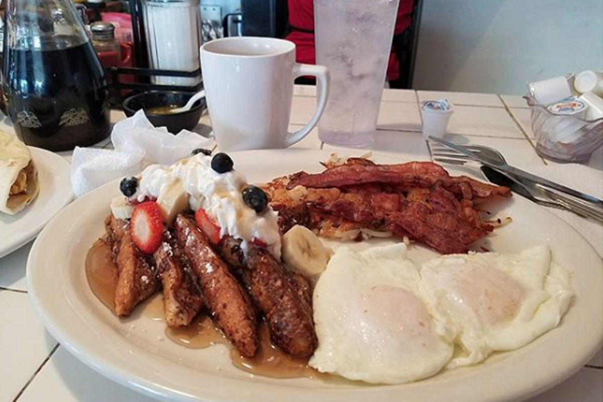 20 Classic Diners and Cafes in San Antonio You Should Spend Some Time