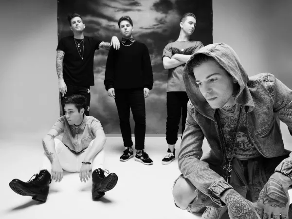 The Neighbourhood - The Neighbourhood -  Music