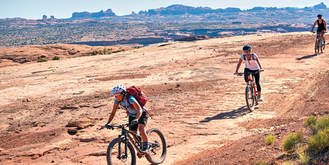 Courthouse Loop, Near Arches - FRANKLIN SEAL RIM TOURS—MOAB, UTAH