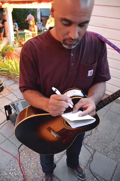 music_shotsdark1-12-8b93dd0af87f45a5.jpg