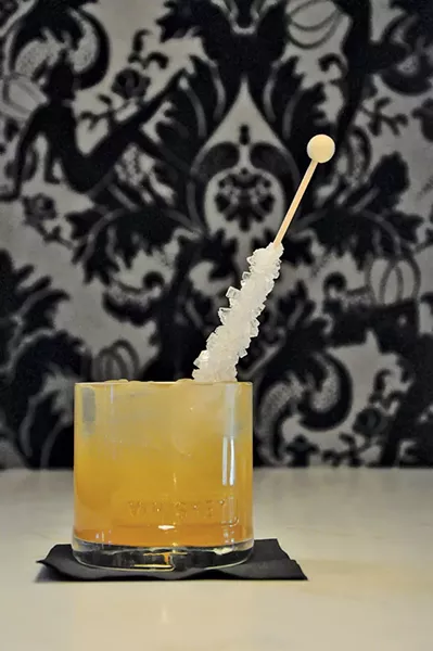 dine_drink1-1.jpg