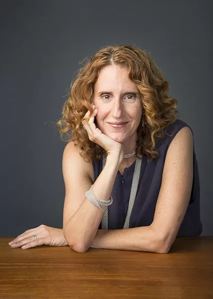 Author Gayle Forman - DENNIS KLEIMAN