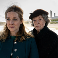Laura LInney and Maggie Smith in The Miracle Club